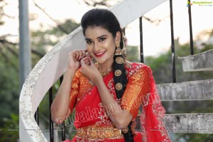 Jenny Honey in Red Embellished Lehenga Choli