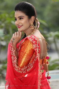 Jenny Honey in Red Embellished Lehenga Choli