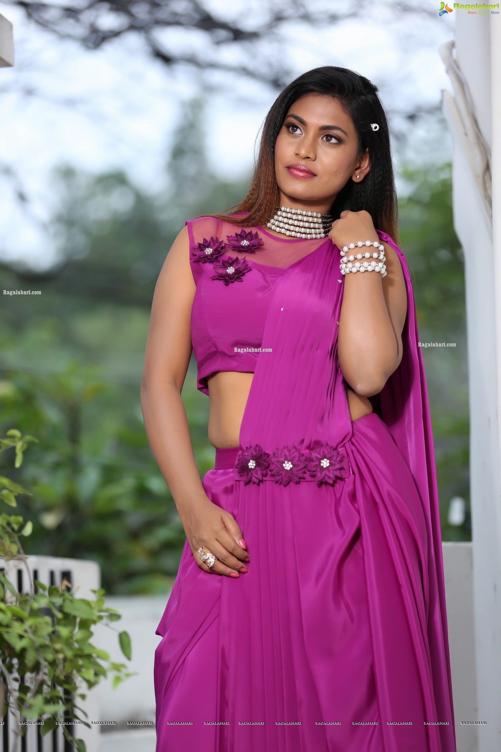 Priyanka Augustin in Purplish Pink Saree, Exclusive Photo Shoot