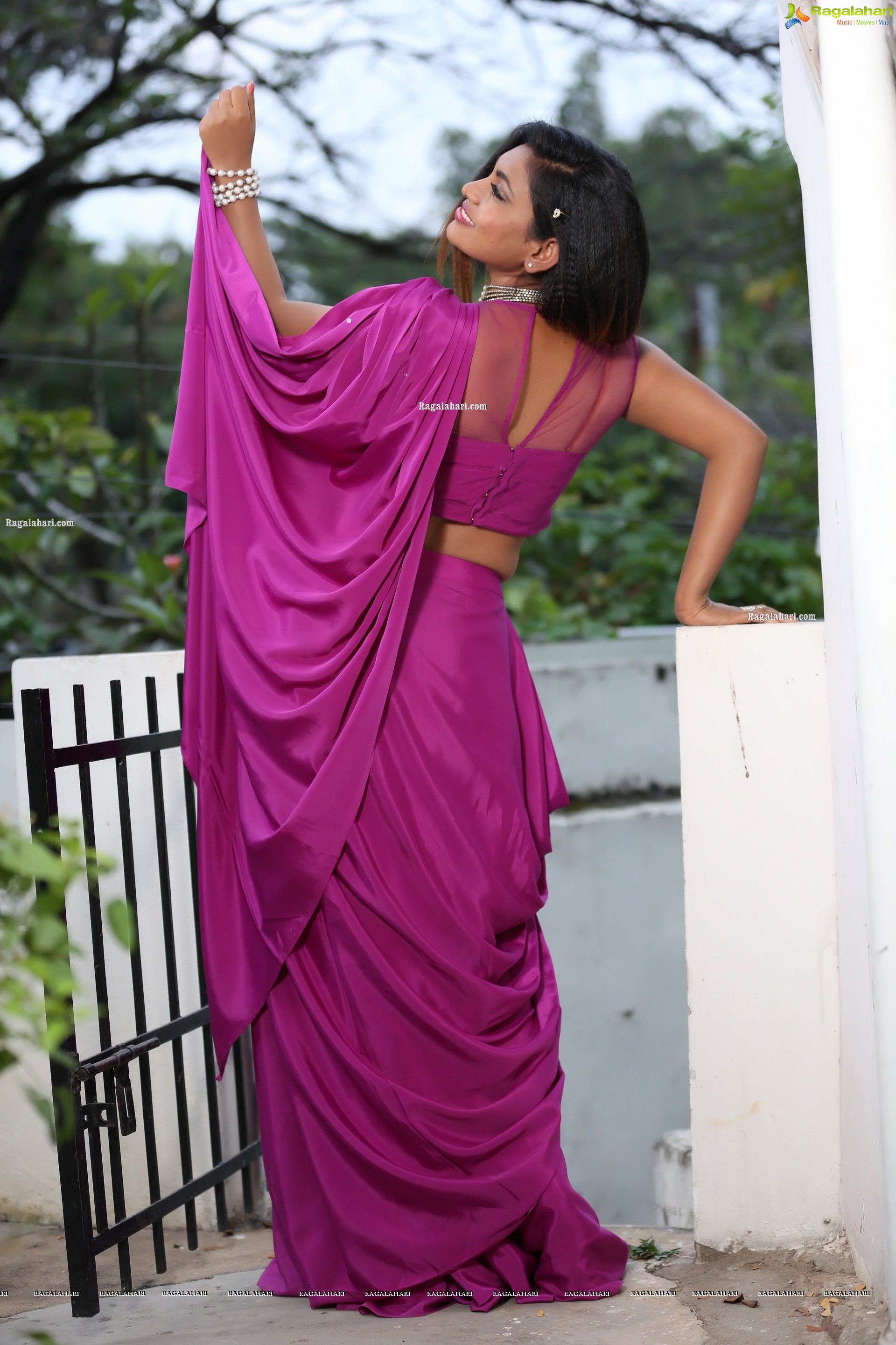 Priyanka Augustin in Purplish Pink Saree, Exclusive Photo Shoot