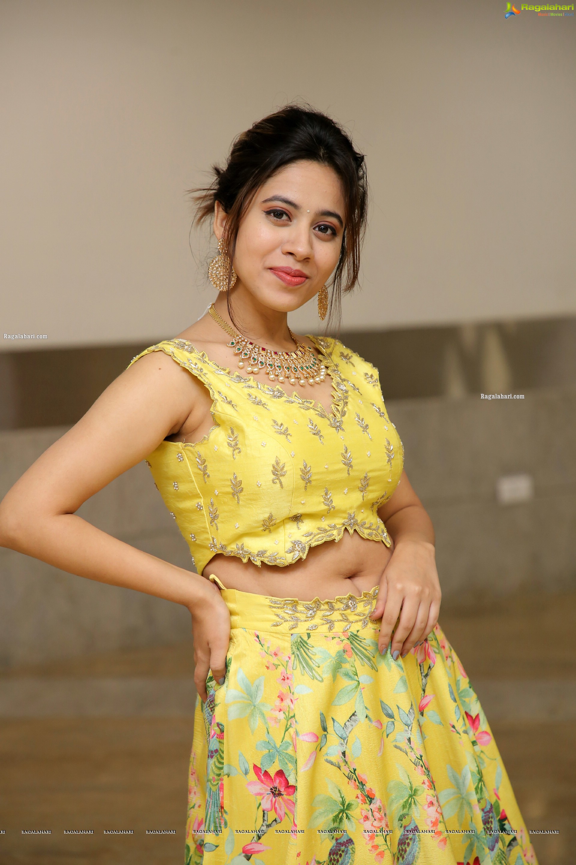 Ananya Tanu Latest Photoshoot Stills, HD Photo Gallery