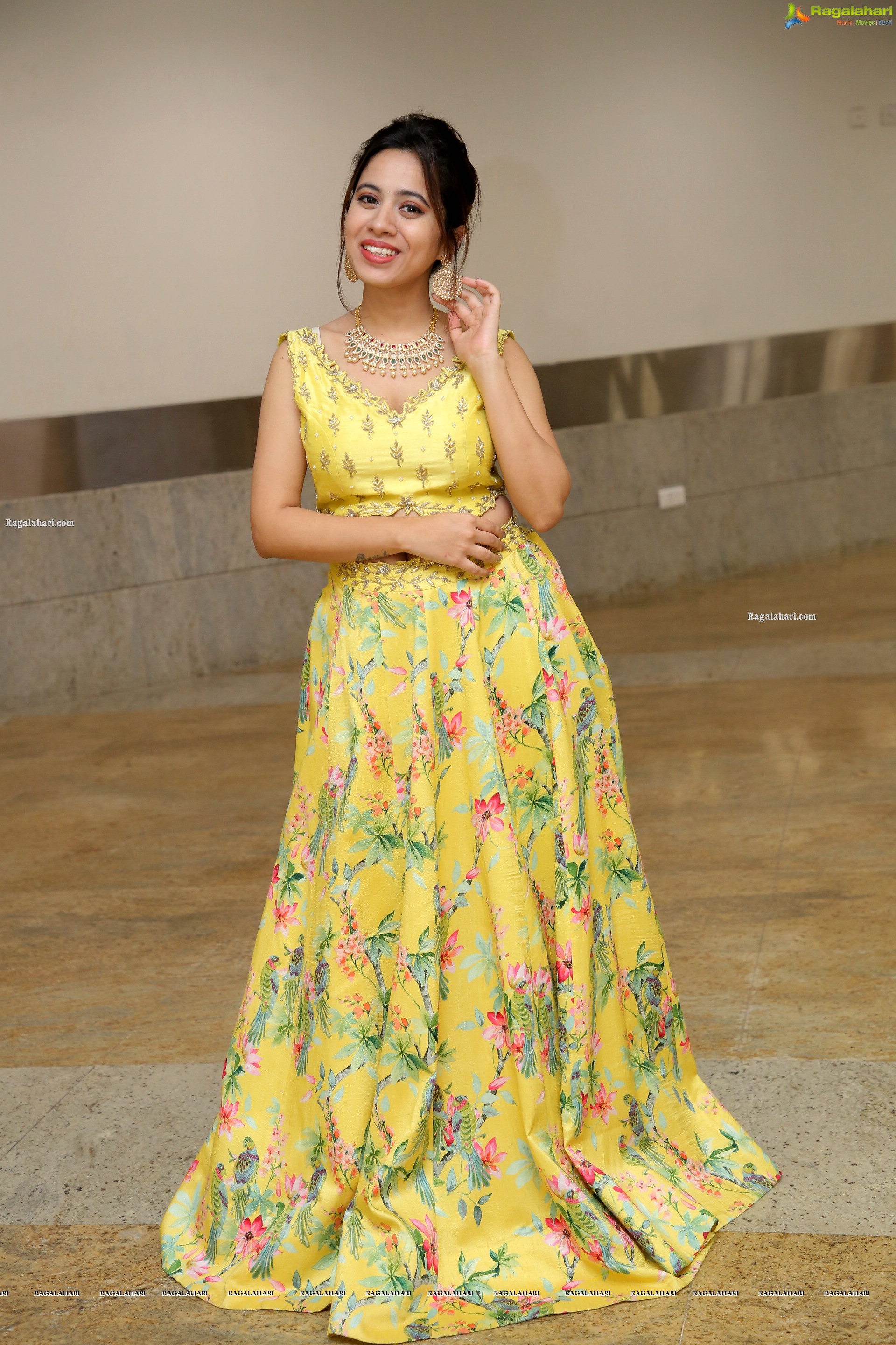 Ananya Tanu Latest Photoshoot Stills, HD Photo Gallery