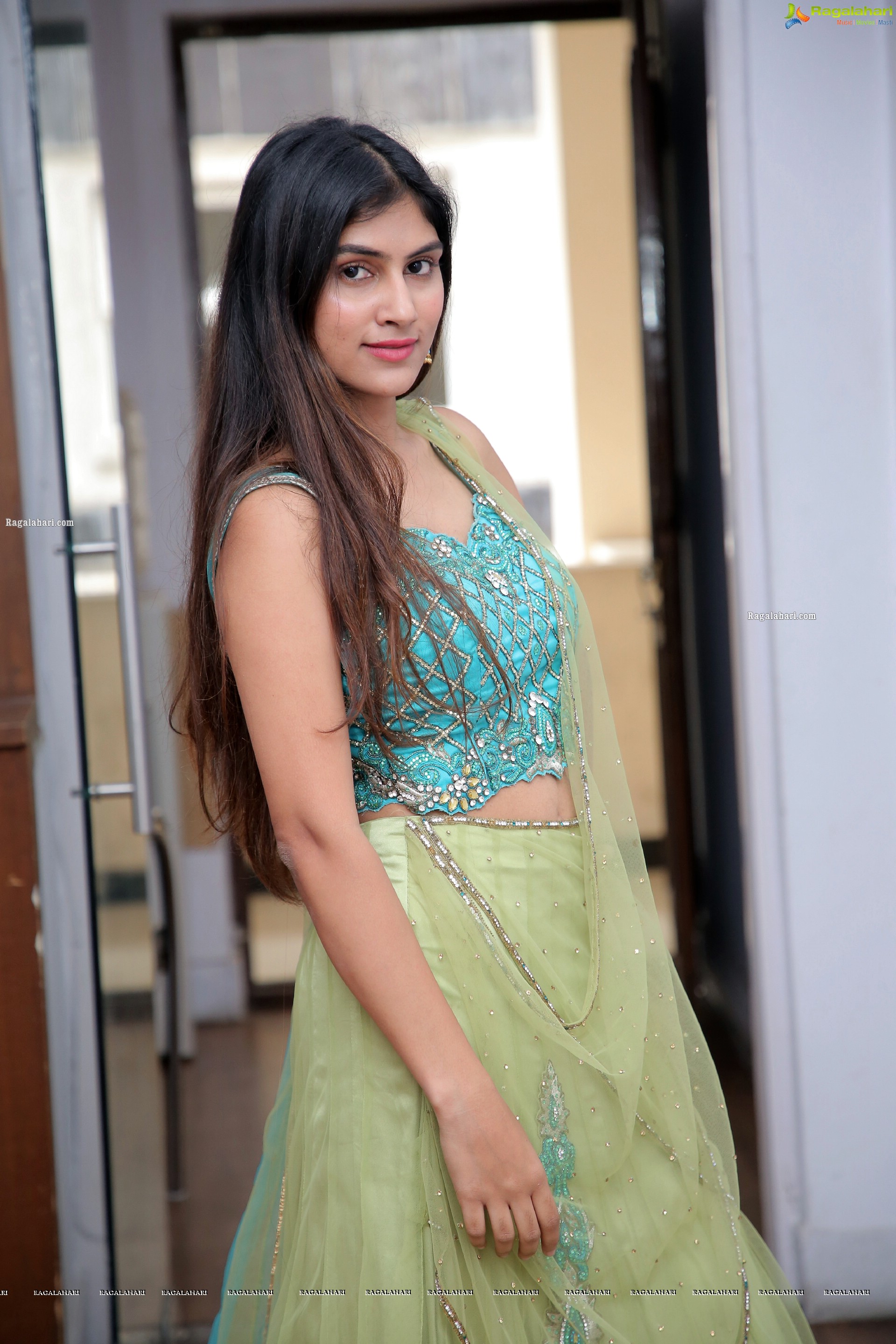 Aparna Reddy Latest Photoshoot Stills, HD Photo Gallery