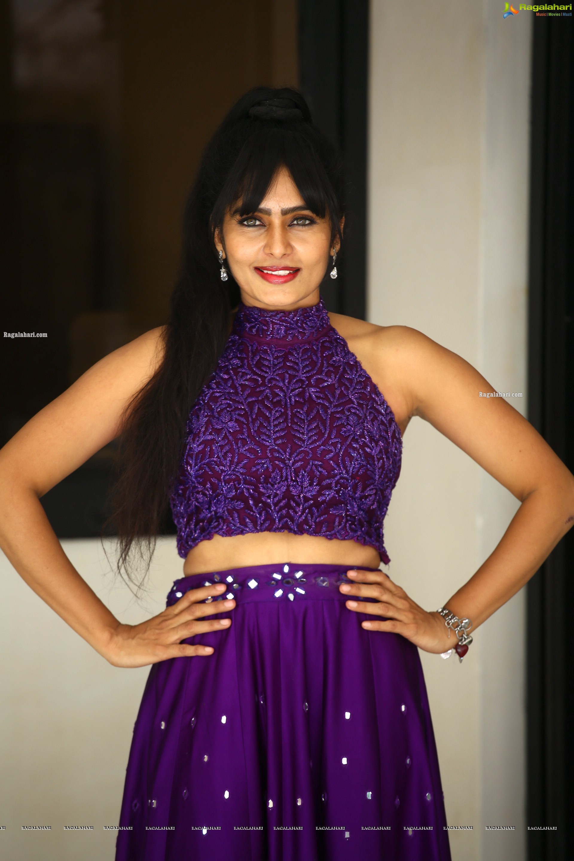 Mihirah at VRGR Movies Production No.1 Movie Opening, HD Photo Gallery