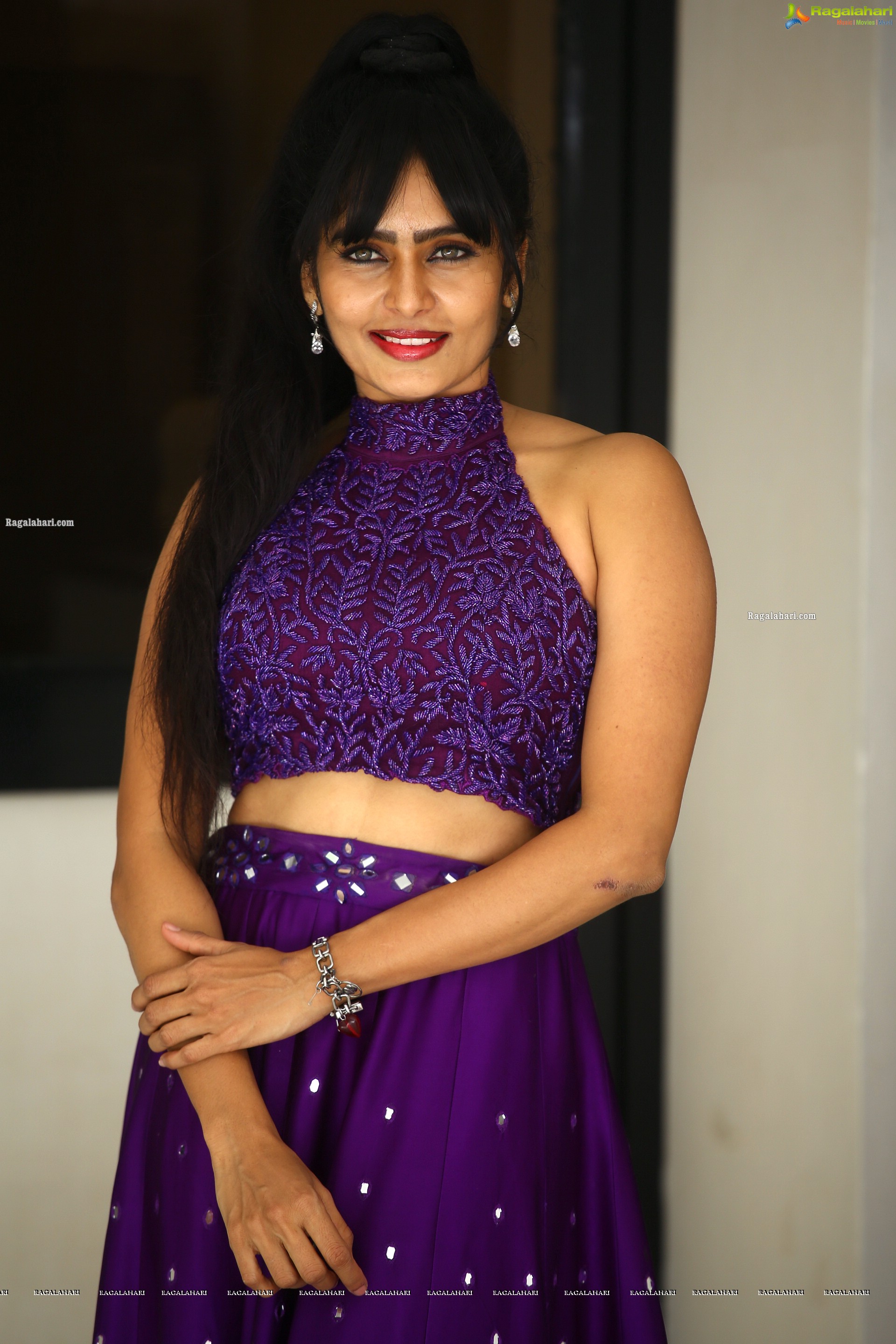 Mihirah at VRGR Movies Production No.1 Movie Opening, HD Photo Gallery