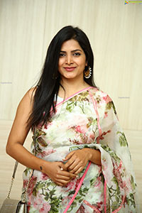 Pavani Gangireddy at LOSER Season 2 Pre-Release Event