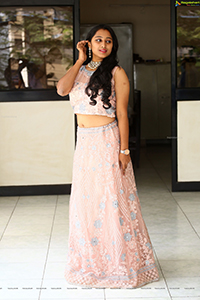 Sahana at Bari Movie Teaser Launch Event