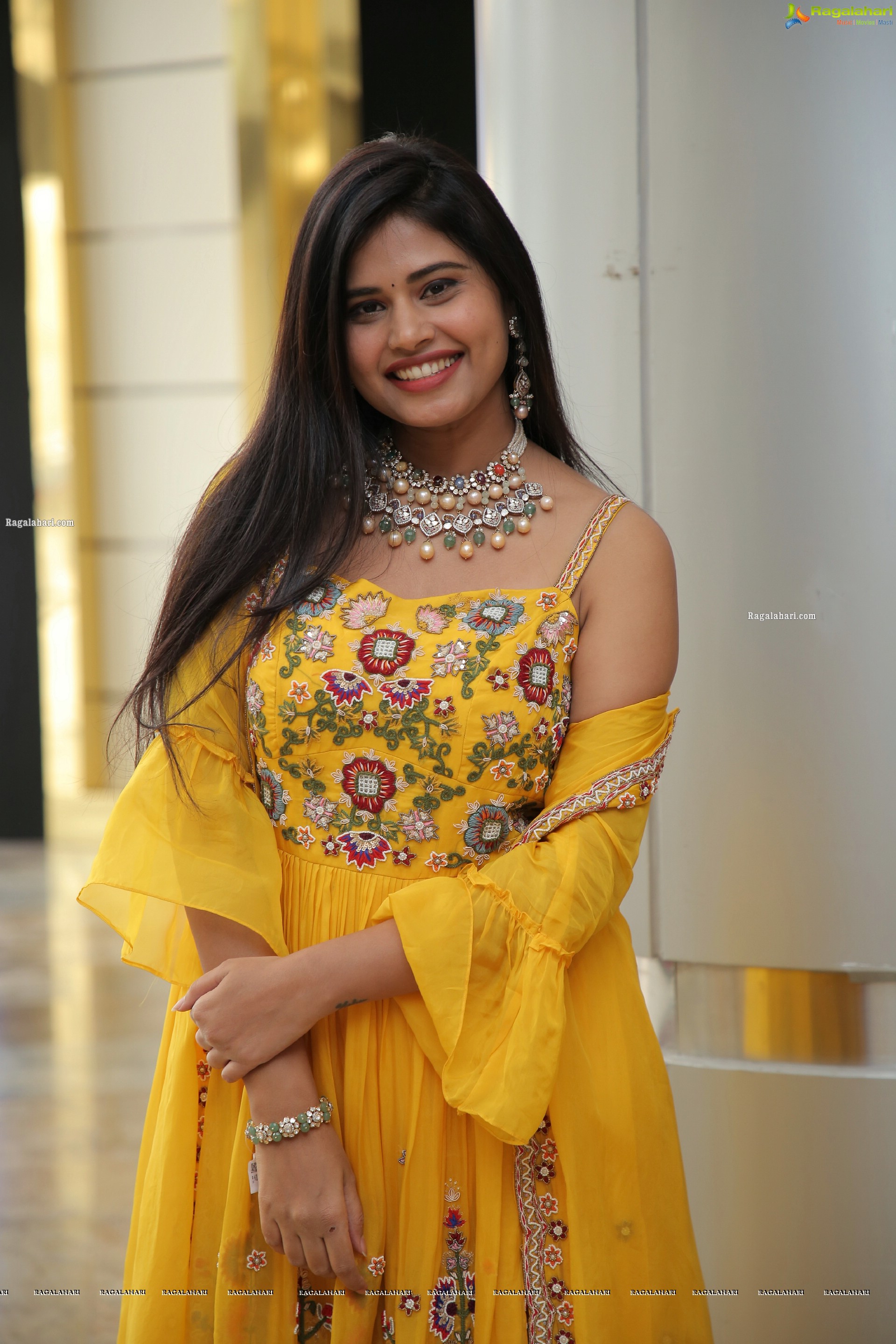 Sahasra Reddy Latest Photoshoot Stills, HD Photo Gallery