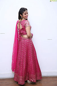 Shruthi Sharma in Rani Pink Lehenga Choli