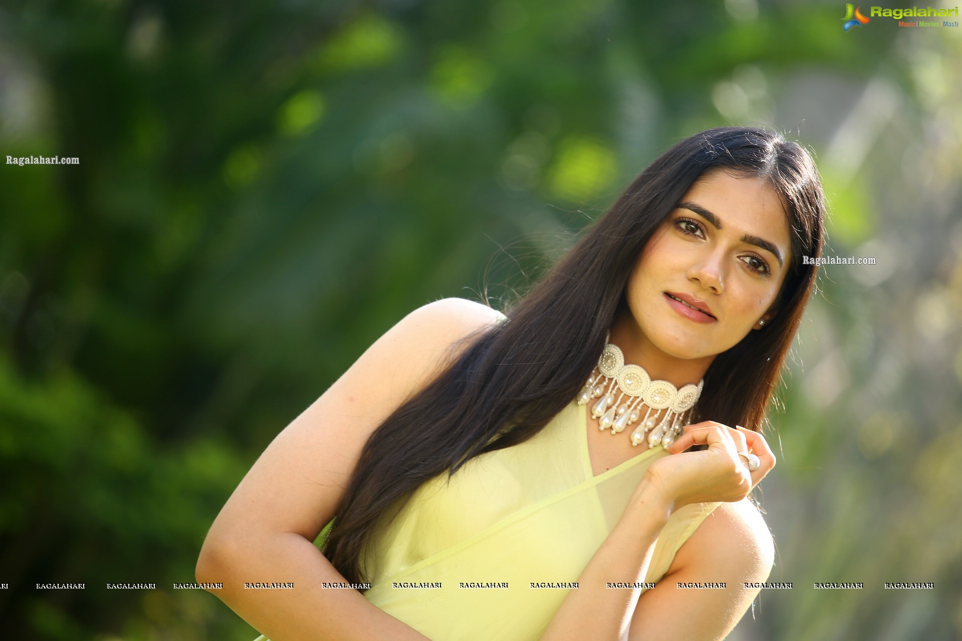 Simran Chowdary at Sehari Movie Trailer Launch, HD Photo Gallery