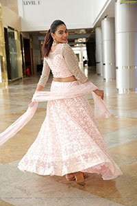 Spandana Palli in Light Pink Lehenga Choli