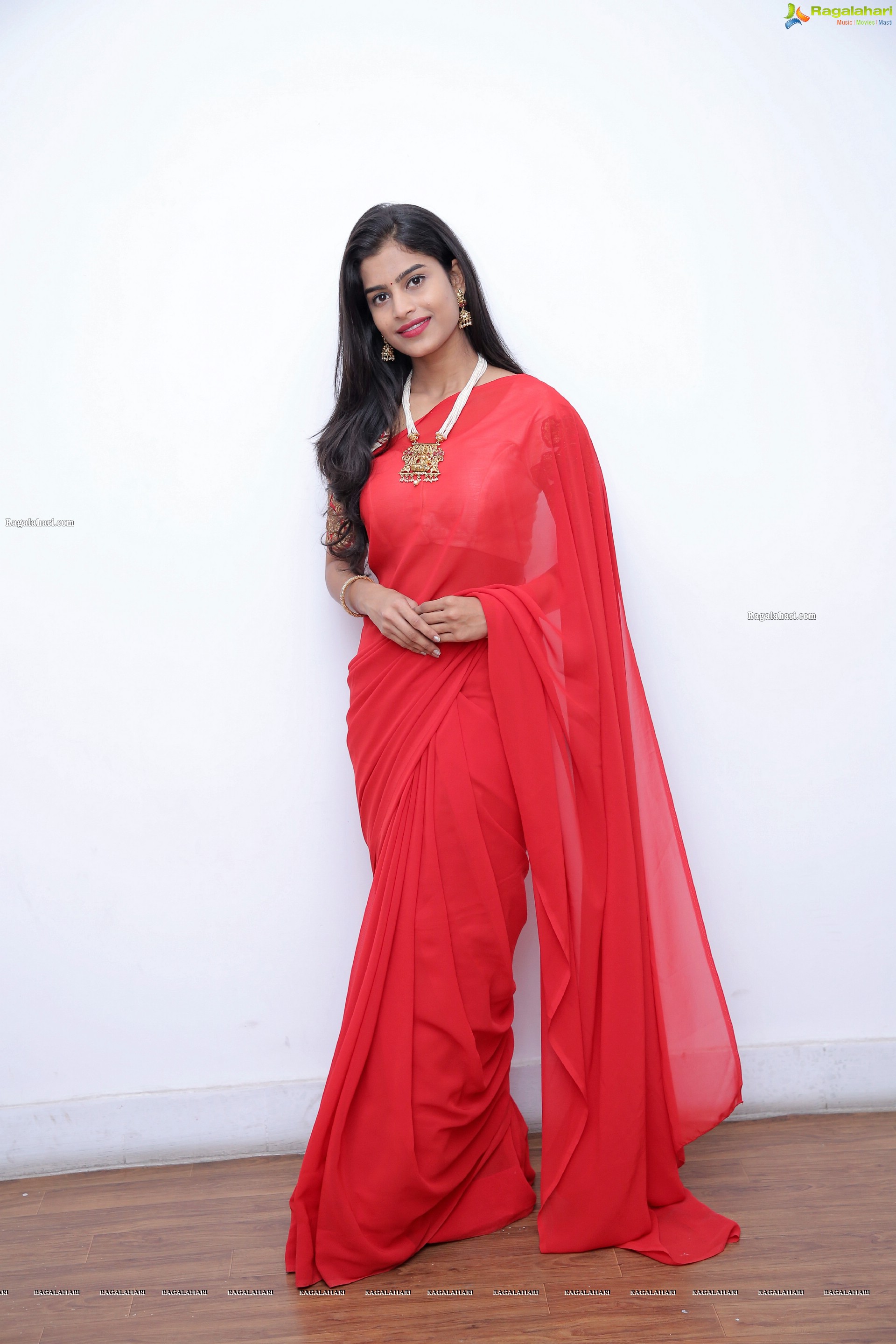 Srilekha Stills in Red Saree, HD Photo Gallery