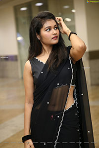 Yashaswi Shetty in Beautiful Black Saree