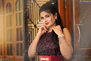 Anusha Venugopal Exclusive Photoshoot