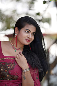 Anusha Venugopal in Pink Saree