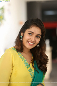 Anikha Surendran at Buttabomma Movie Interview