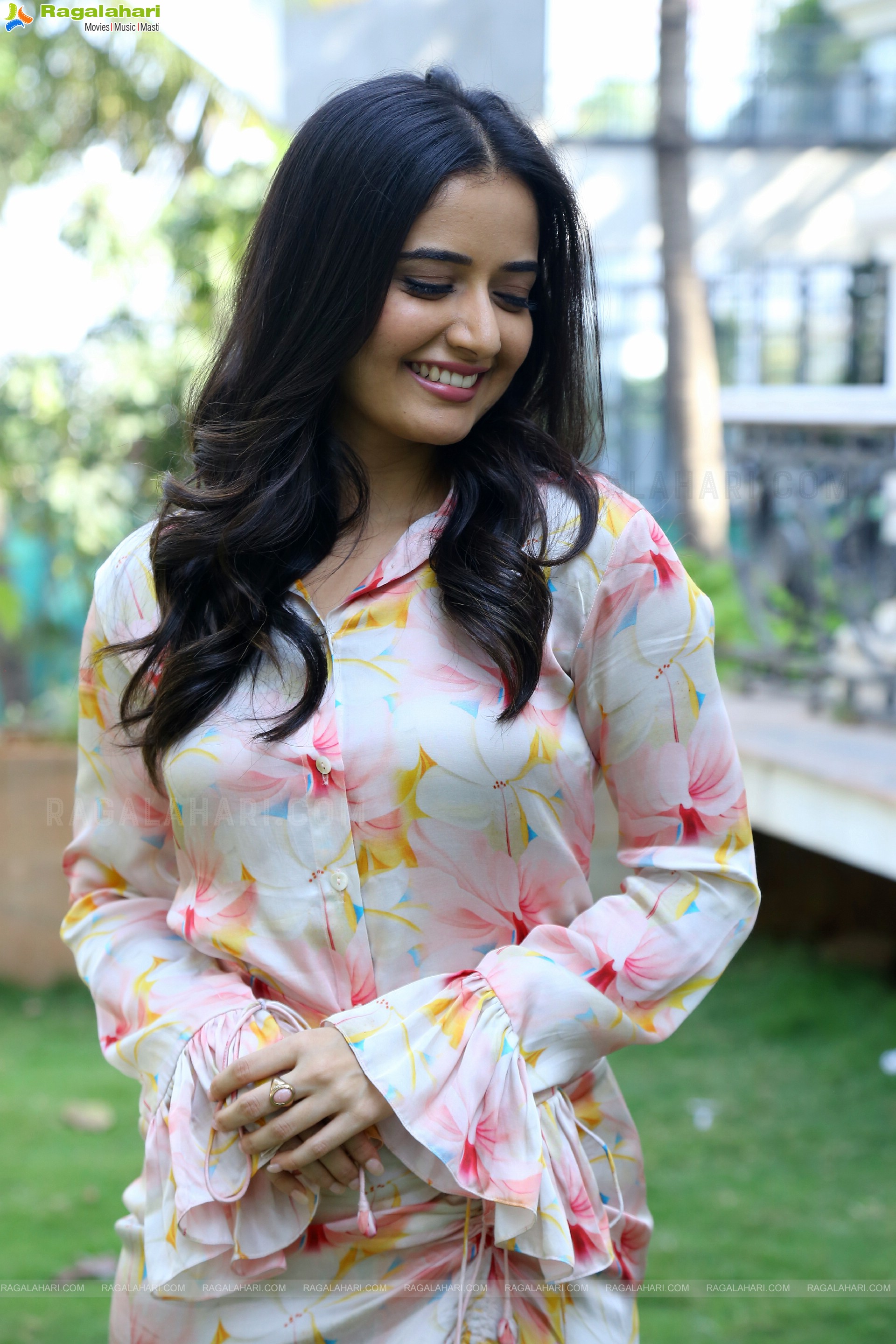 Ashika Ranganath at Amigos Movie Interview, HD Photo Gallery