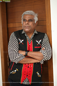 Ashish Vidyarthi at Writer Padmabhushan Interview