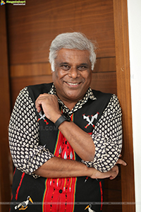 Ashish Vidyarthi at Writer Padmabhushan Interview