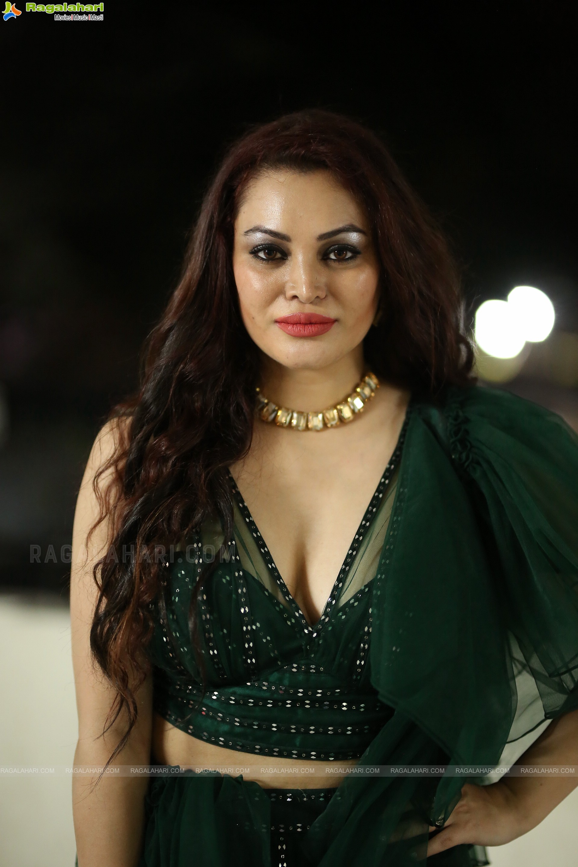 Bevelyn Bharrajj Latest Stunning Stills, HD Photo Gallery