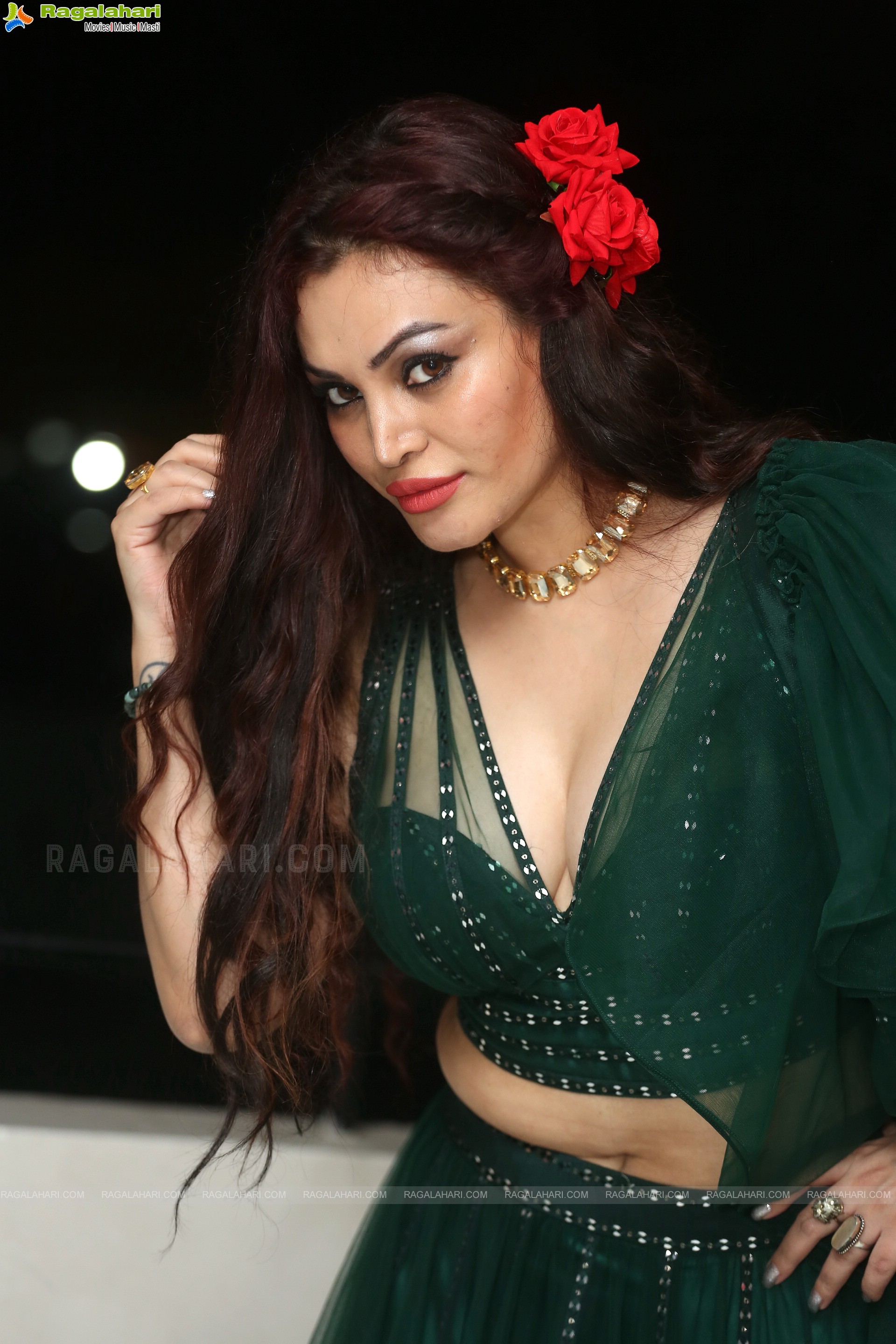 Bevelyn Bharrajj Latest Stunning Stills, HD Photo Gallery