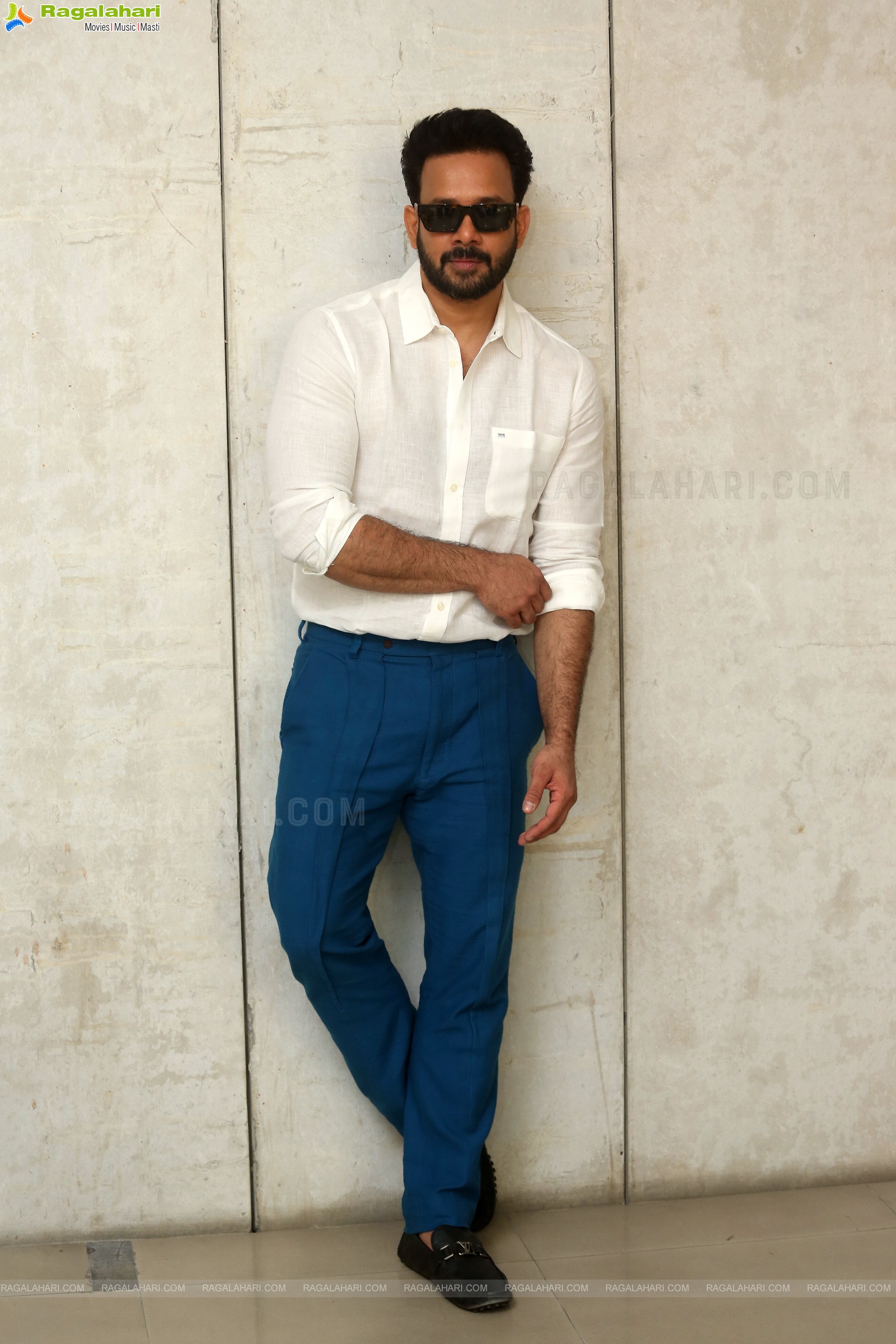 Premisthe Fame Bharath at Hunt Movie Interview, HD Photo Gallery