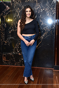 Divyansha Kaushik at Michael Movie Press Meet