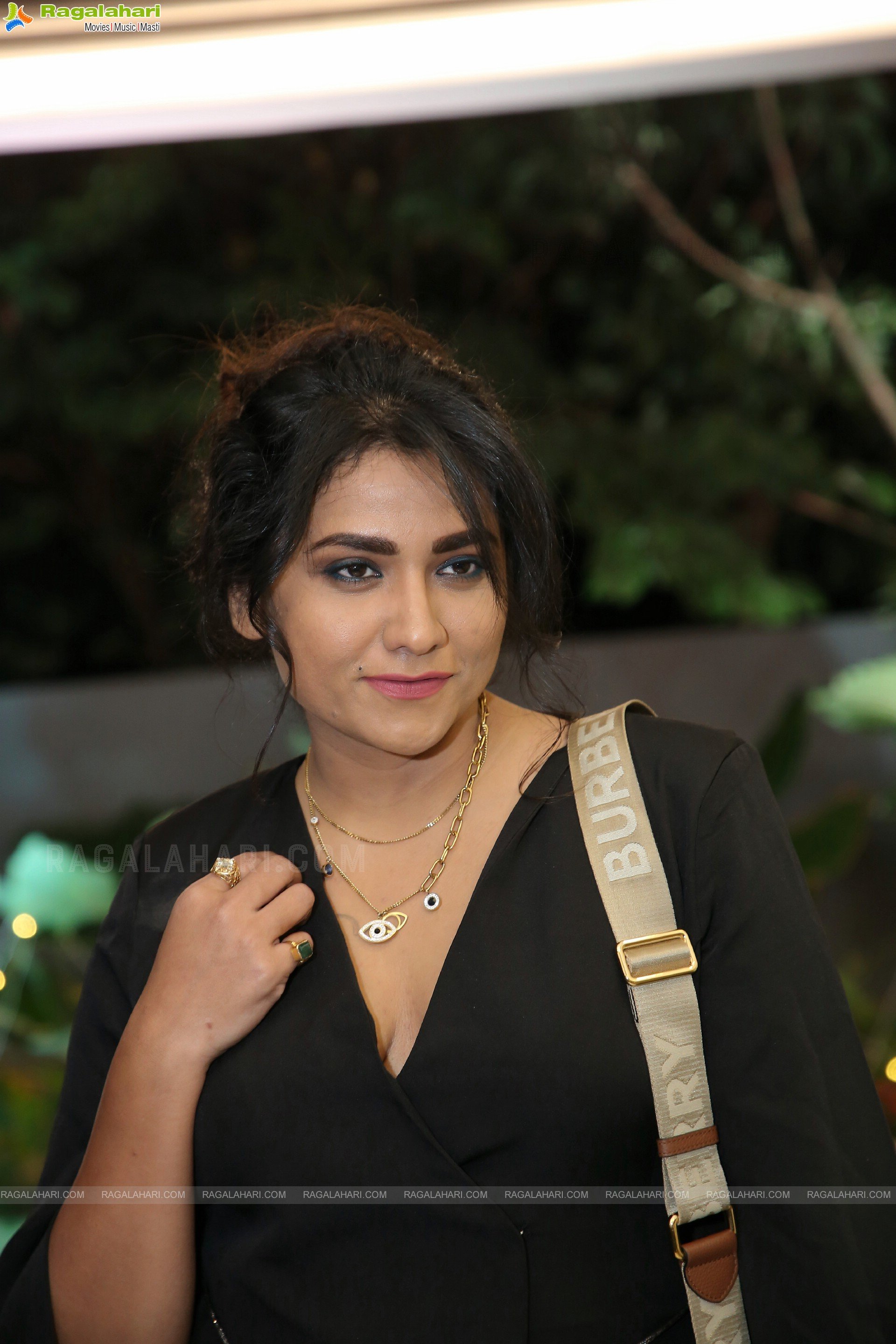 Jyothi at Celebrity Secrets Studio Launch, HD Photo Gallery