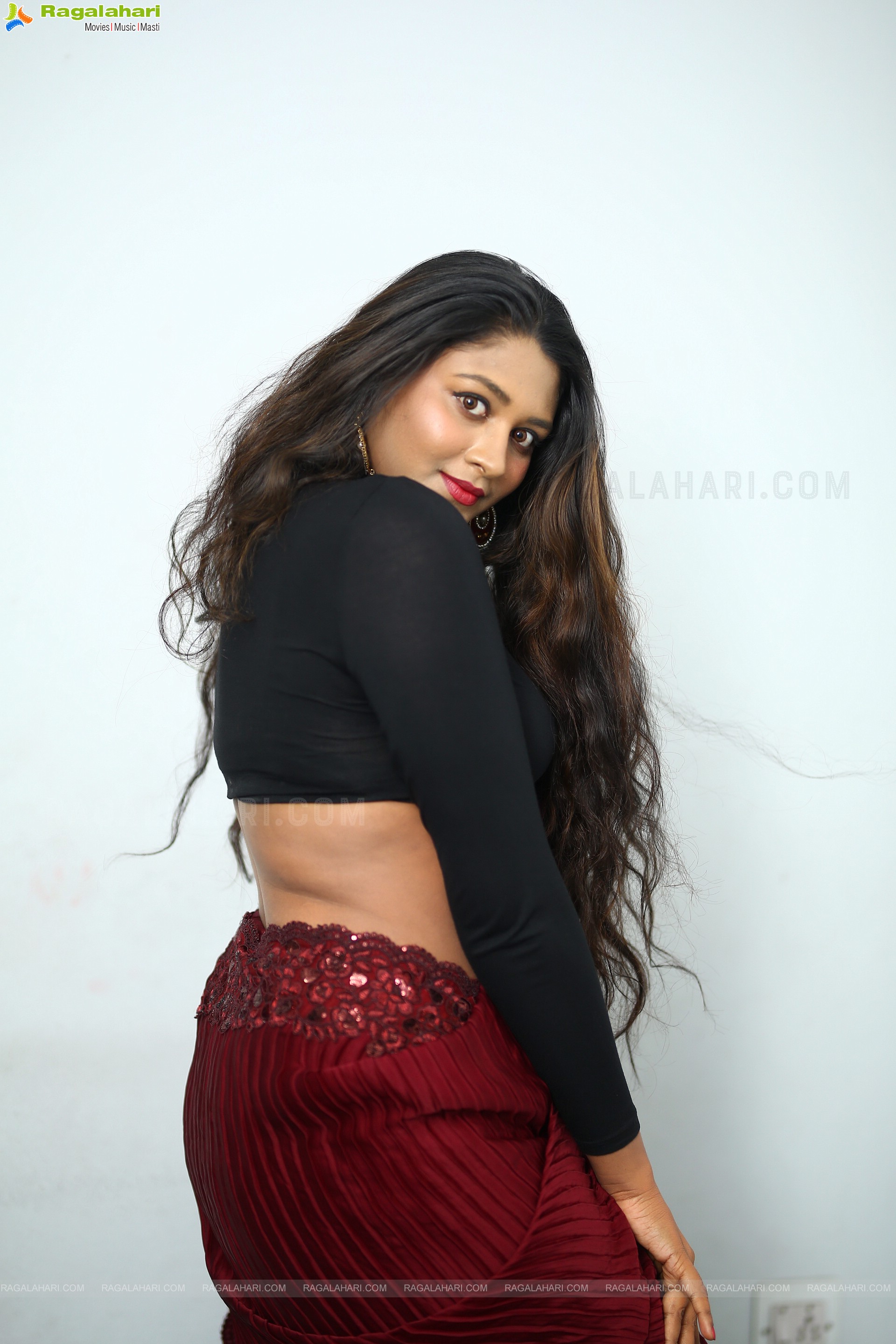 Katalyn Gowda at A Journey To Kasi Pre-Release Event, HD Photo Gallery