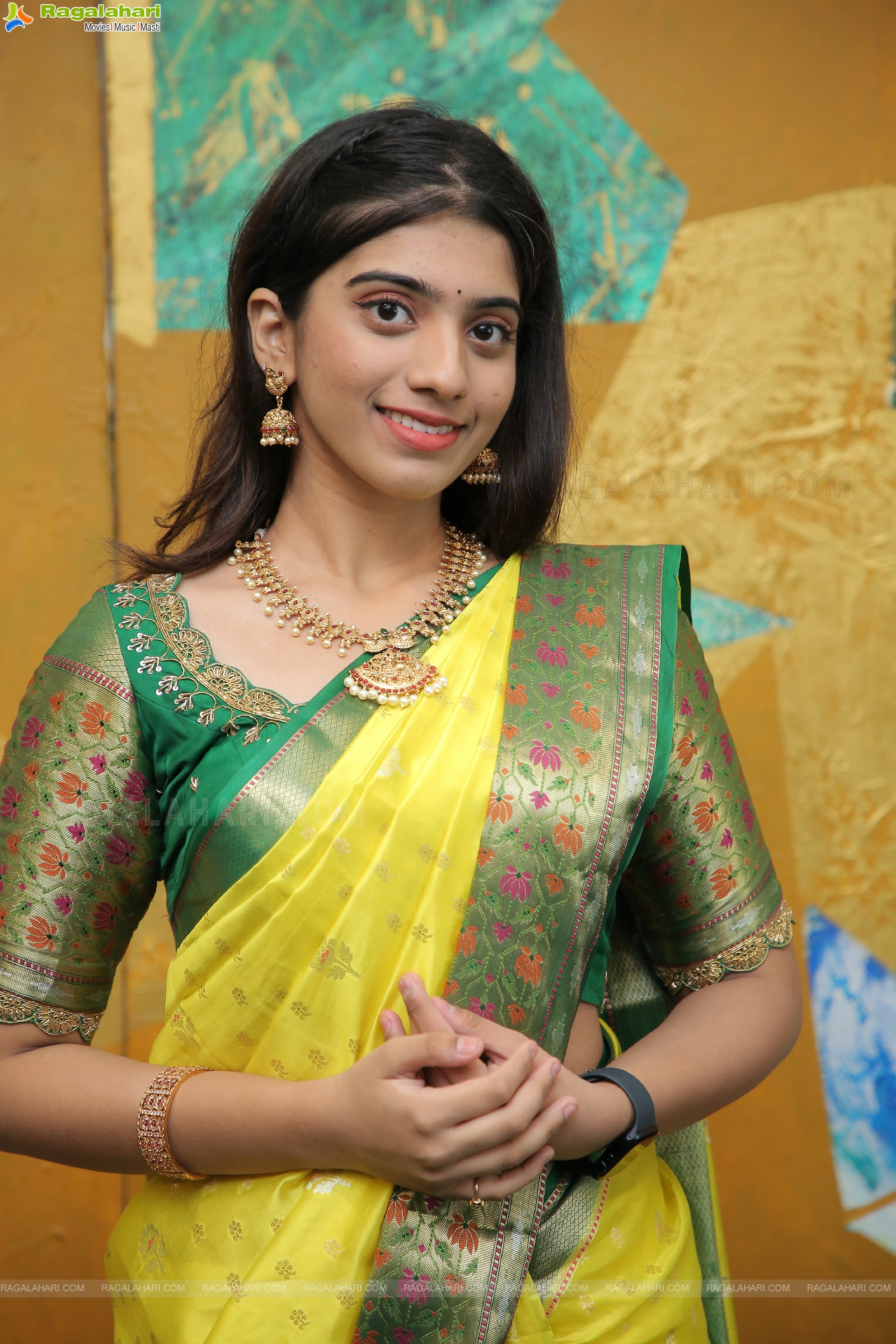 Nikita Choudary in Traditional Attire, HD Photo Gallery