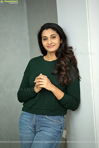 Priya Bhavani Shankar Stills