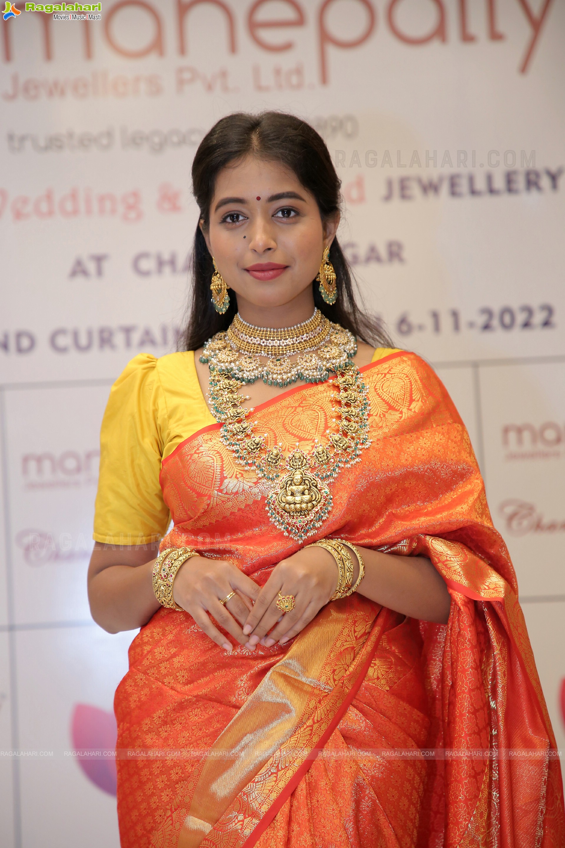 Rittika Chakraborty Poses With Jewellery, HD Photo Gallery