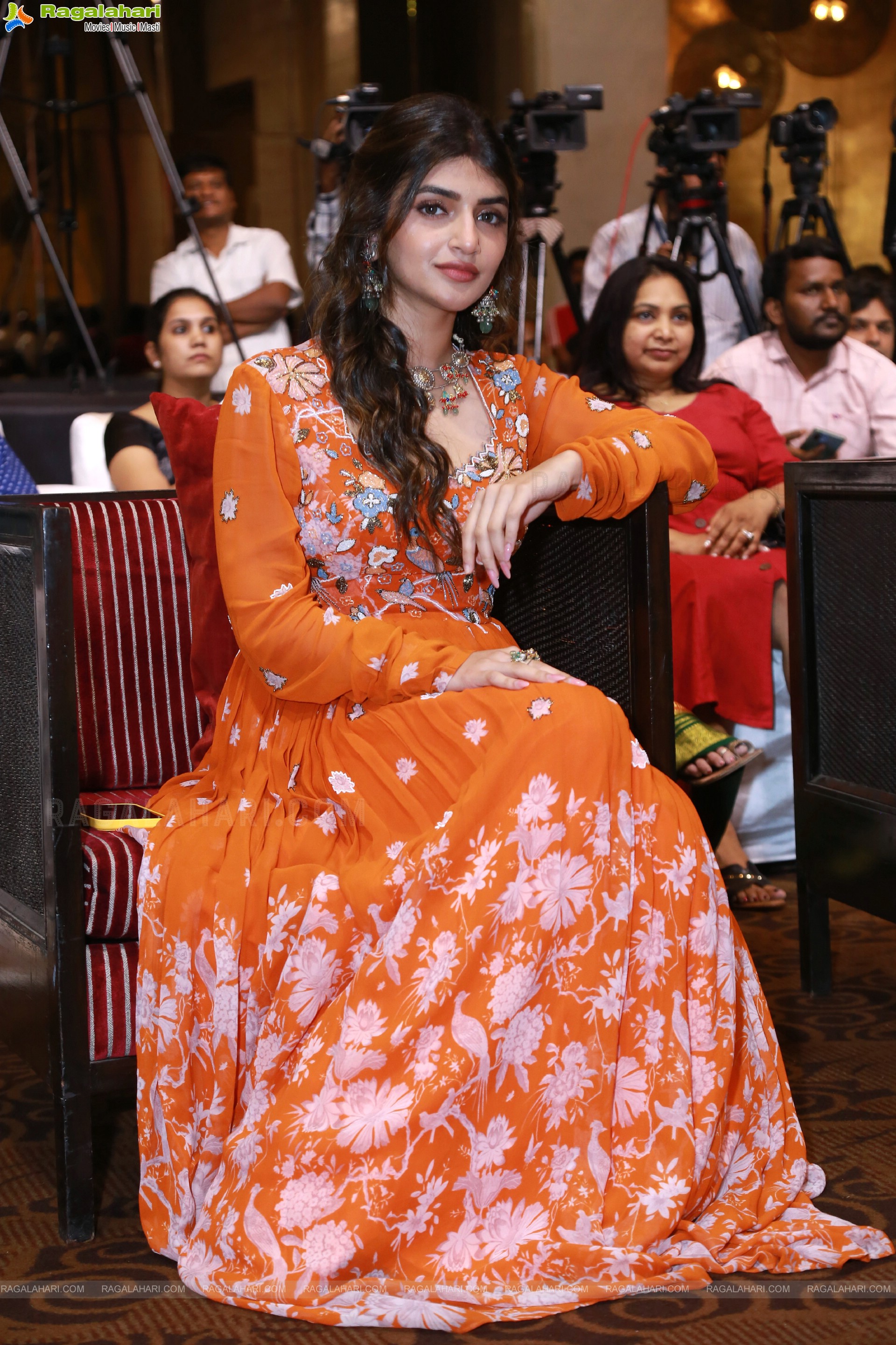 Sreeleela at Dhamaka Movie Success Celebrations, HD Photo Gallery