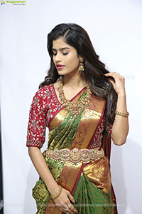 Srilekha Poses With Jewellery