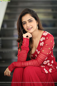 Ashika Ranganath at Naa Saami Ranga Interview, HD Gallery