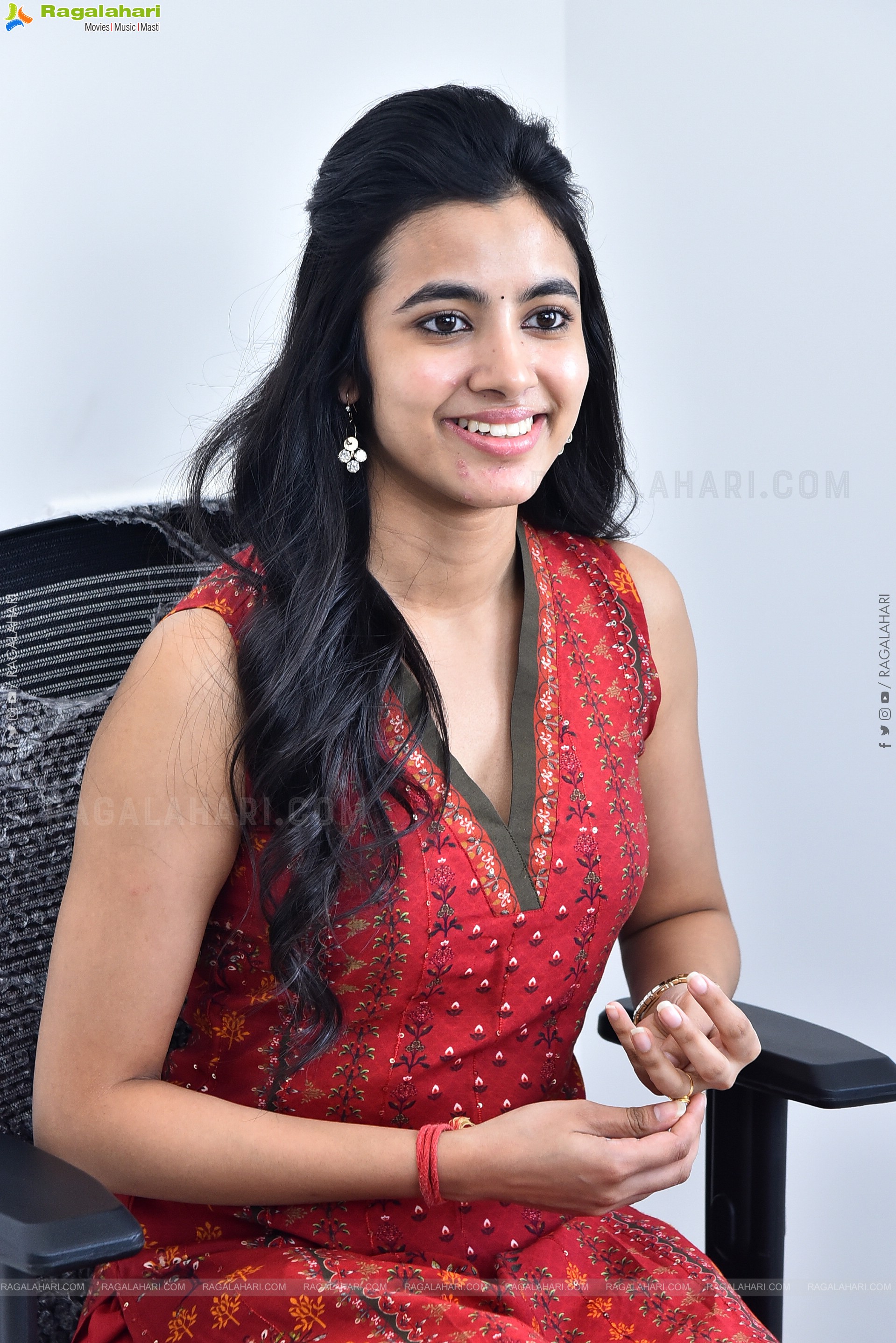 Shivani Nagaram at Ambajipeta Marriage Band Interview, HD Gallery