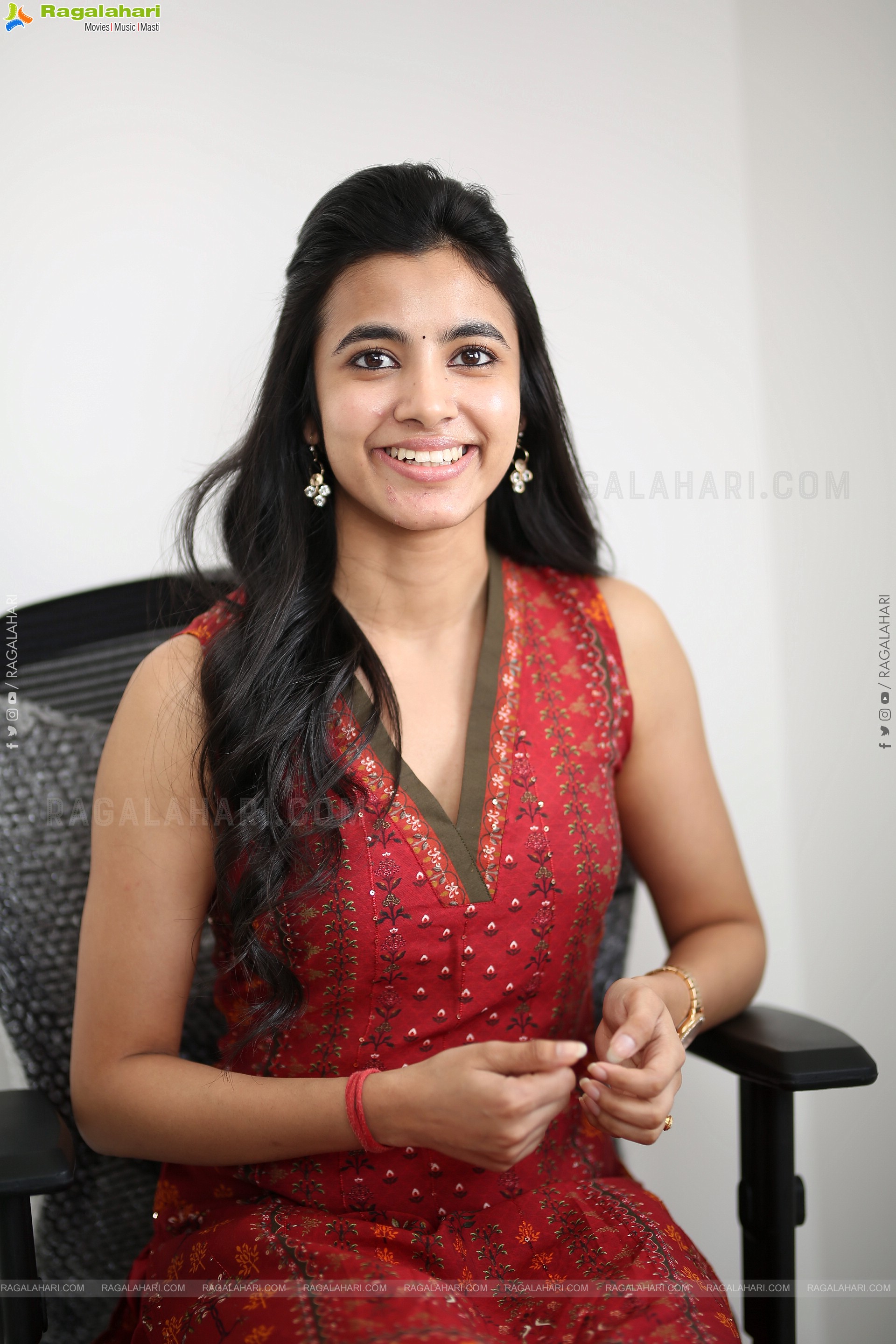 Shivani Nagaram at Ambajipeta Marriage Band Interview, HD Gallery