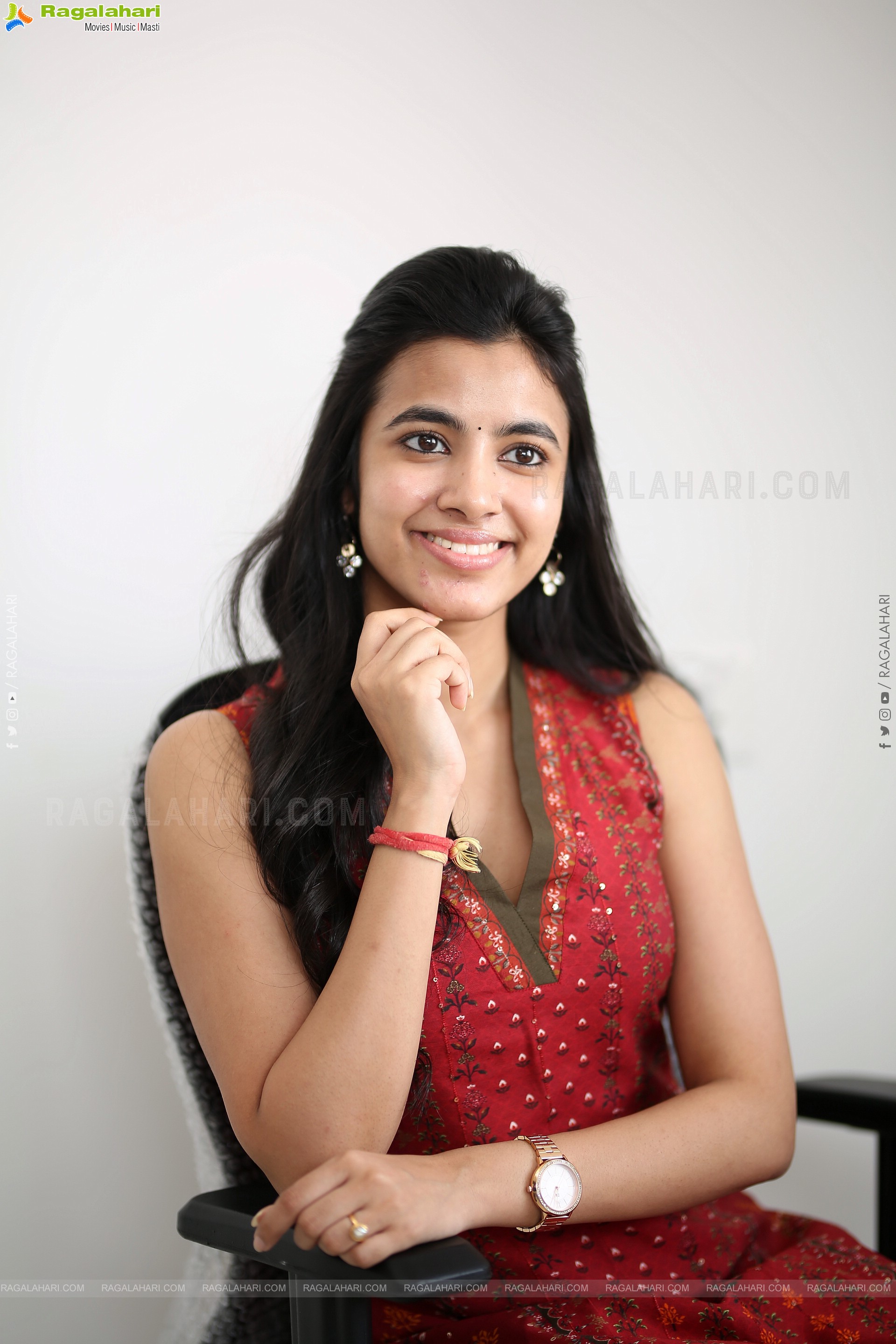 Shivani Nagaram at Ambajipeta Marriage Band Interview, HD Gallery