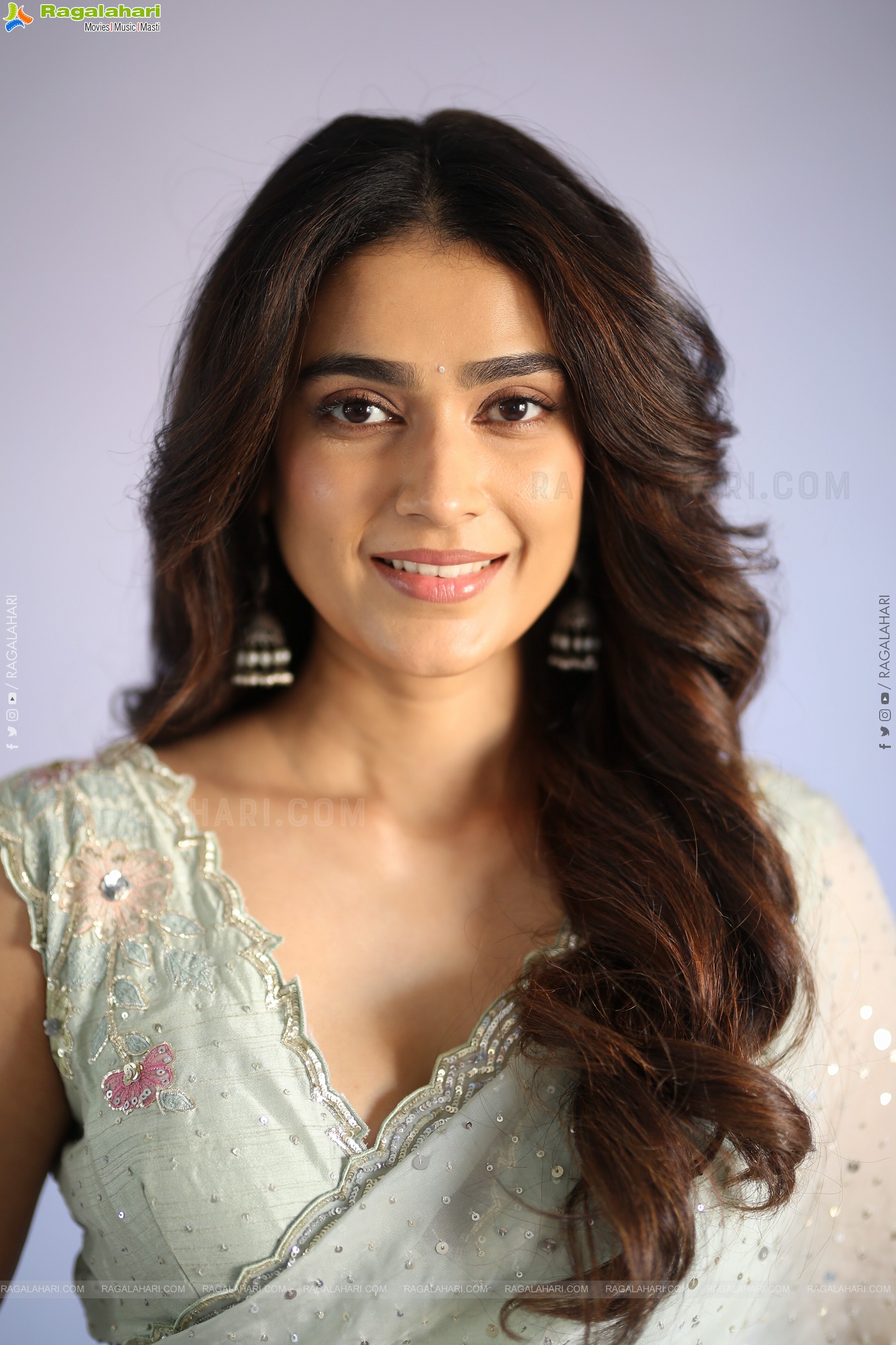 Aakanksha Singh at Shashtipoorthi Movie Glimpse Launch, HD Gallery