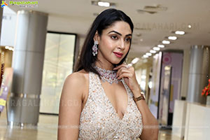 Angana Roy at Hi Life Exhibition Launch, HD Gallery