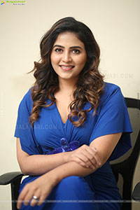 Anjali at Game Changer Interview, HD Gallery 