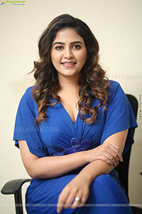 Anjali at Game Changer Interview, HD Gallery 