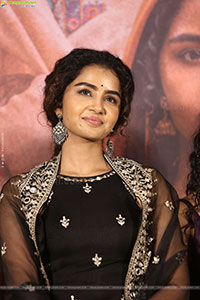 Anupama Parameswaran at Paradha Teaser Launch Event