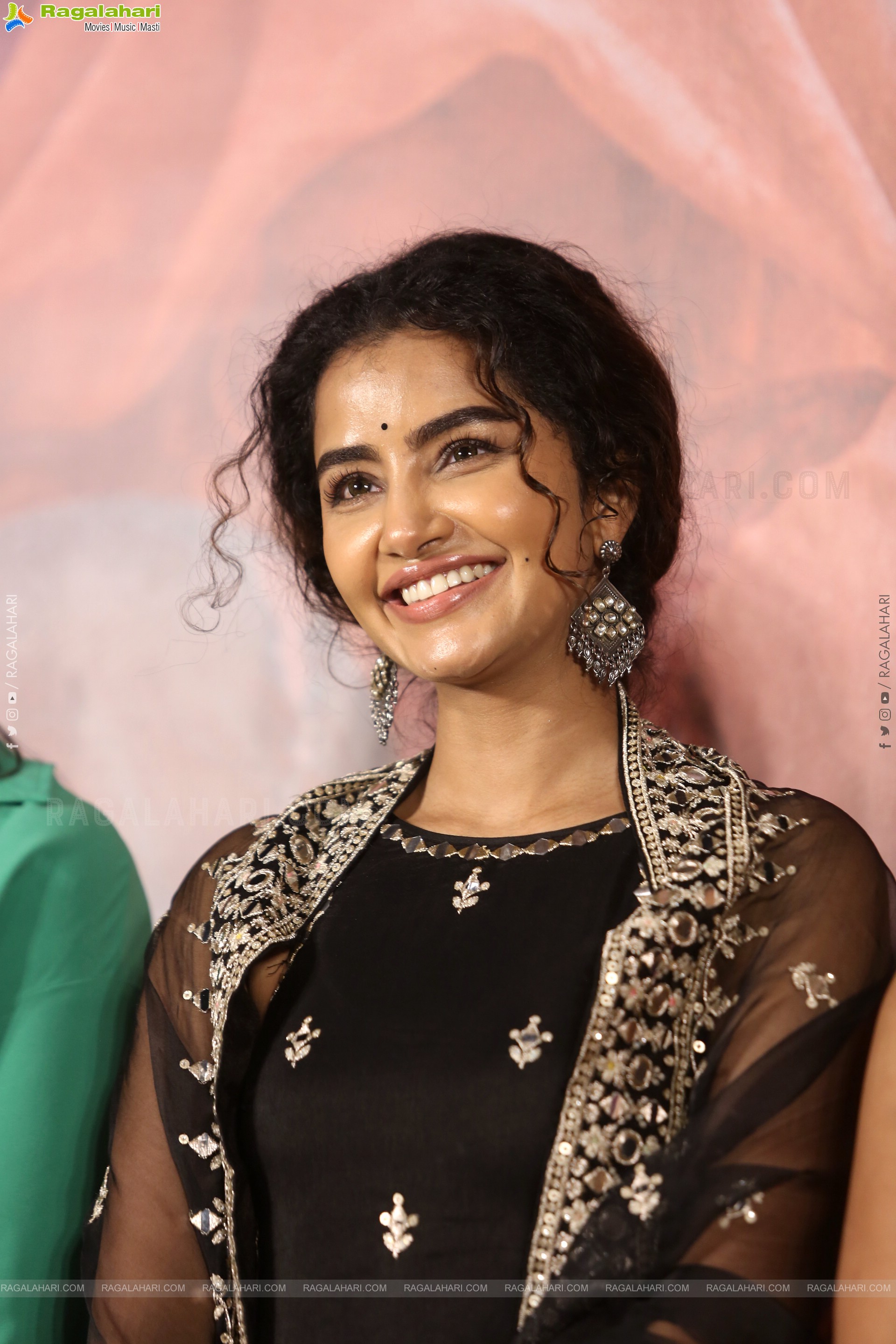 Anupama Parameswaran at Paradha Teaser Launch Event, HD Gallery