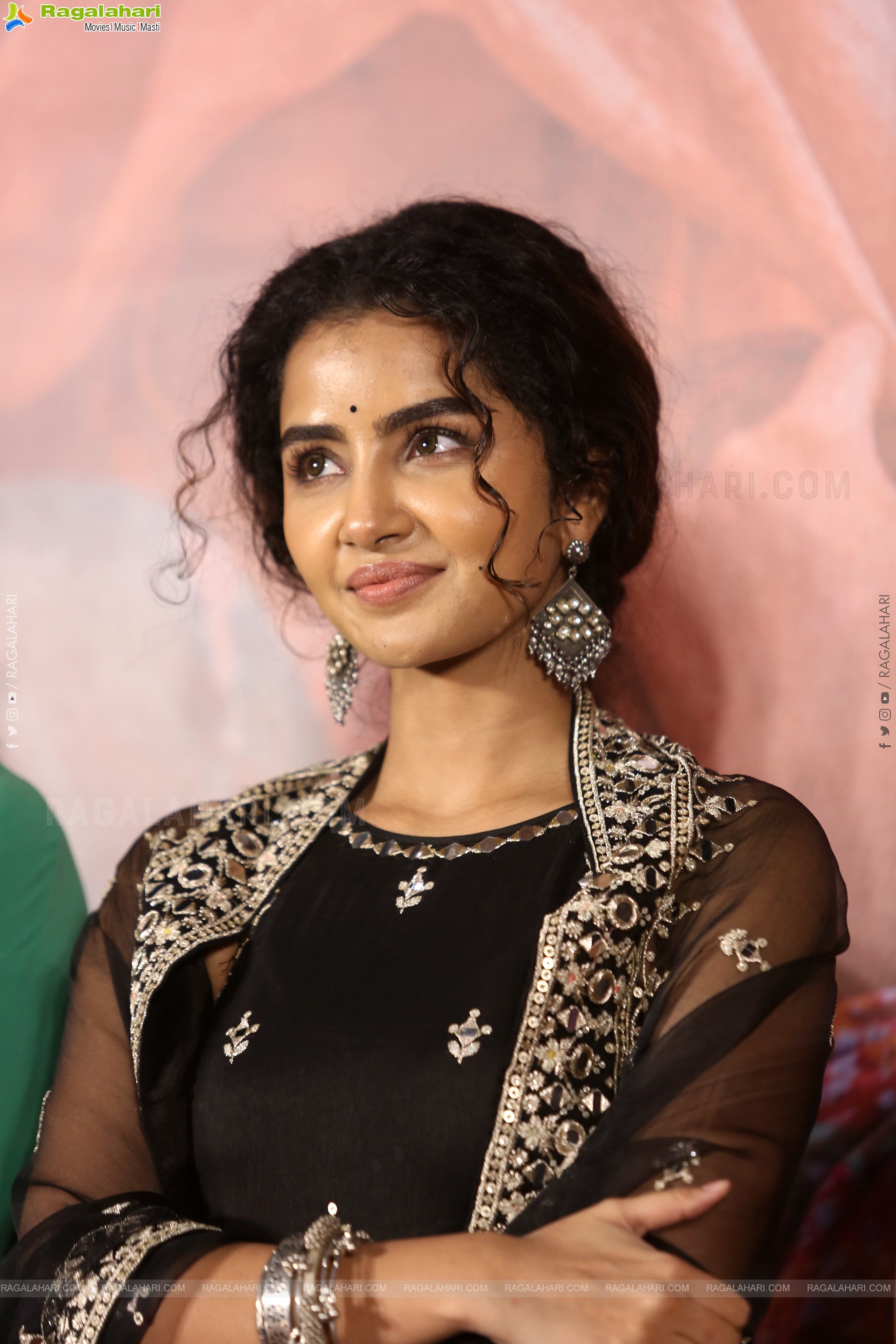 Anupama Parameswaran at Paradha Teaser Launch Event, HD Gallery