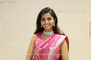 Arpithalohi Latest Stills, HD Gallery