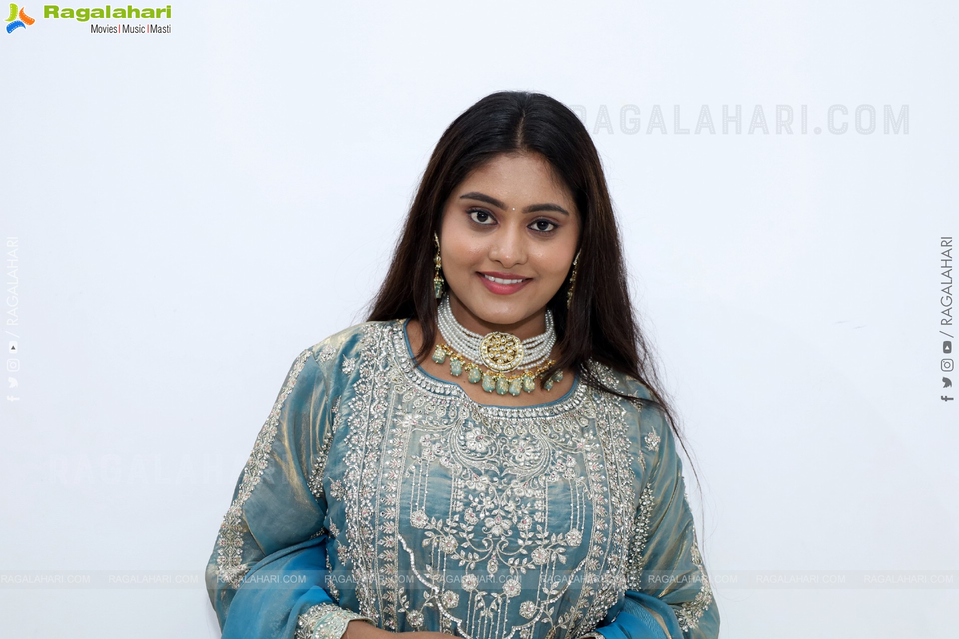 Bindhu Krishna Latest Photoshoot Stills, HD Gallery