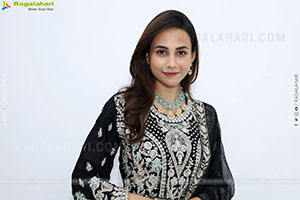 Nishat Shaik stills in Special Black Designer Dress