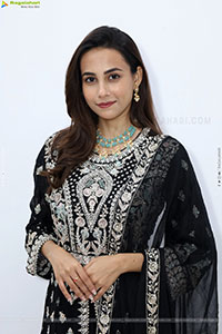 Nishat Shaik stills in Special Black Designer Dress