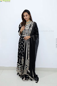 Nishat Shaik stills in Special Black Designer Dress